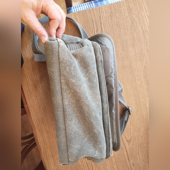 Thinktank Retrospective 7 camera bag - Picture 6 of 7